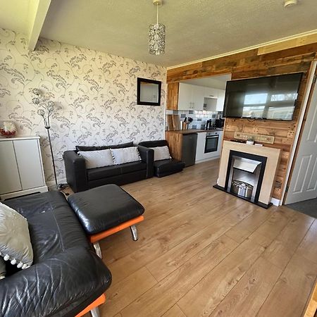 Signature, Scratby - Two Bed Chalet, Sleeps 7, Free Wi-Fi, Bed Linen And Towels Included, Pets Welcome And Onsite Entertainment Available Exteriér fotografie