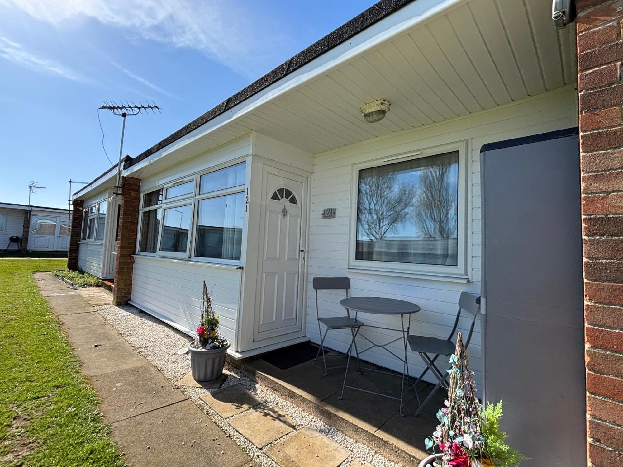 Signature, Scratby - Two Bed Chalet, Sleeps 7, Free Wi-Fi, Bed Linen And Towels Included, Pets Welcome And Onsite Entertainment Available Exteriér fotografie